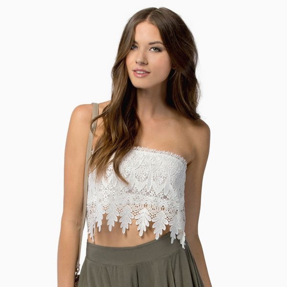 Tobi “Nikki Crochet Tube Top”